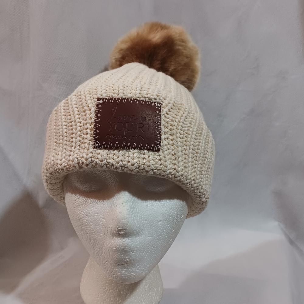 Love Your Melon Womens Ivory Cuffed Beanie Hat Cable Knit Faux Fur Pom Pom